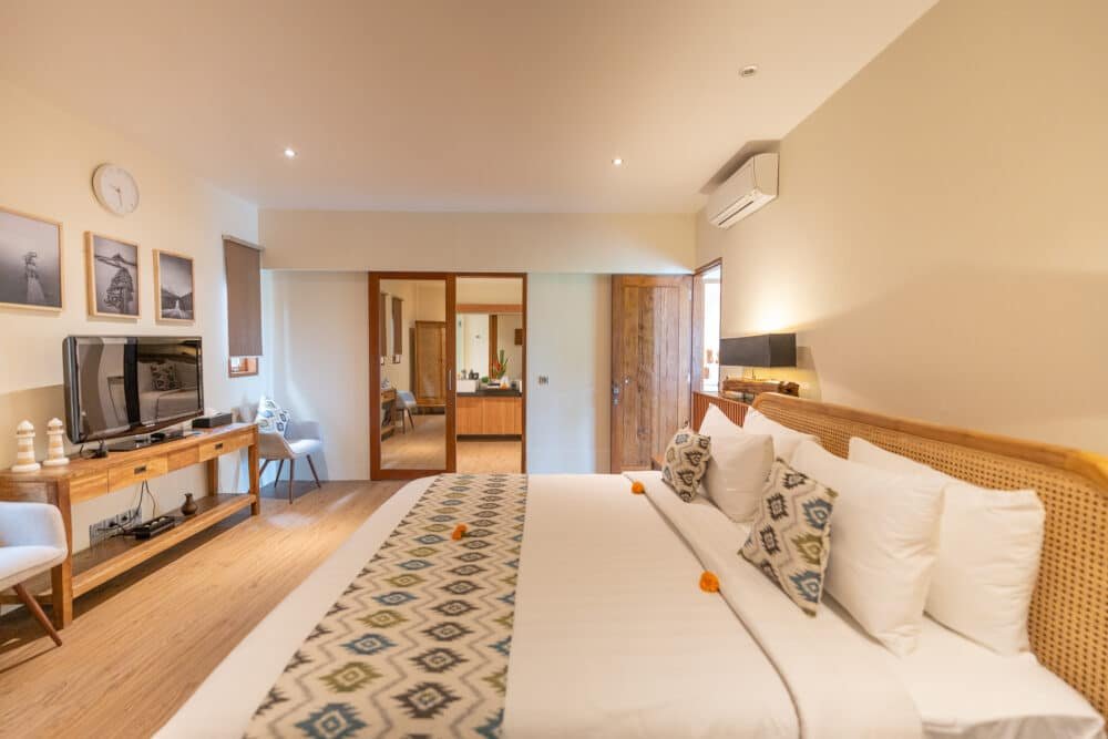 5 Bedroom Family Villa with Jacuzzi