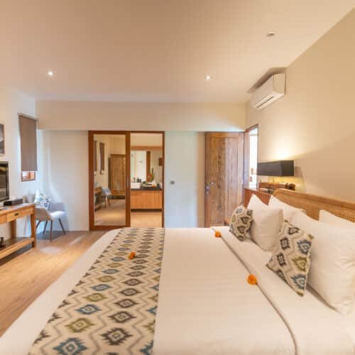 5 Bedroom Family Villa with Jacuzzi