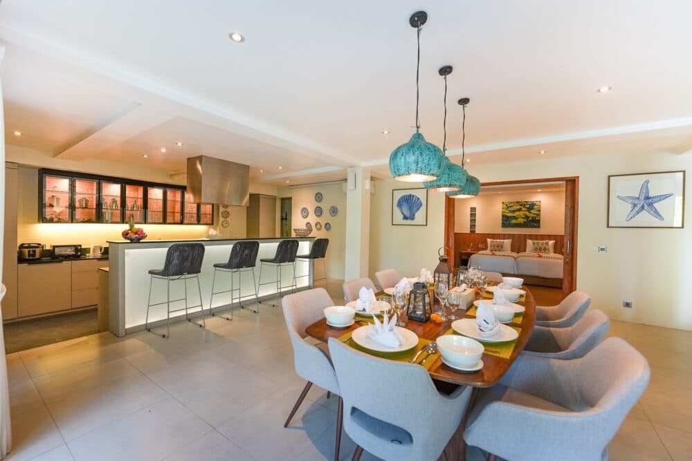 5 Bedroom Family Villa with Jacuzzi