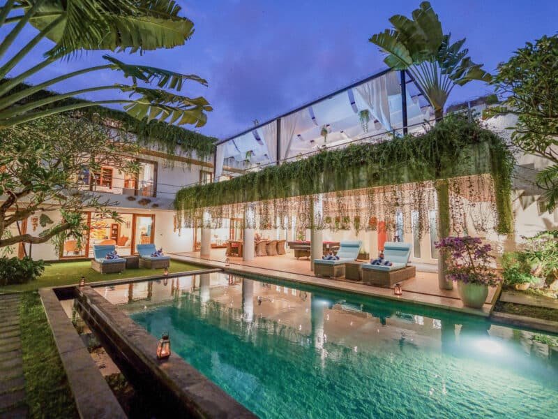 5 Bedroom Family Villa with Jacuzzi